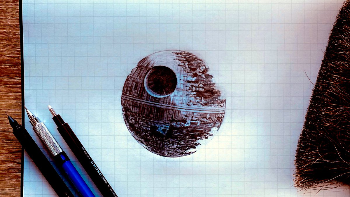 kibitak1's tweet photo. 最初に描いた絵✊
#deathstar2 #デススター2
#Pencildrawing https://t.co/18vYEJsPWJ