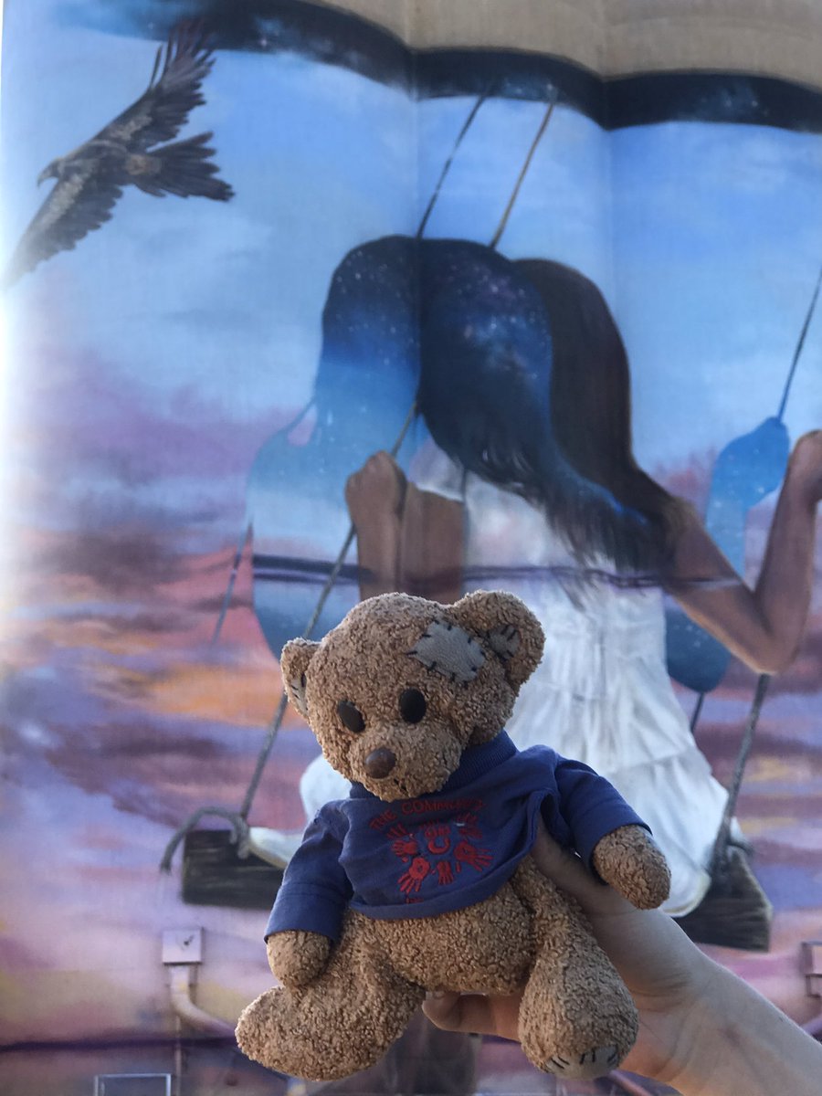 RennisonKate's tweet photo. @communitypresch After lots of fun visiting the Great Ocean Road, Ted has been to The Grampians National Park, followed the Silo Art Trail and watched the sunset at Lake Tyrell #travellingteddownunder https://t.co/SlGRmdkvMX