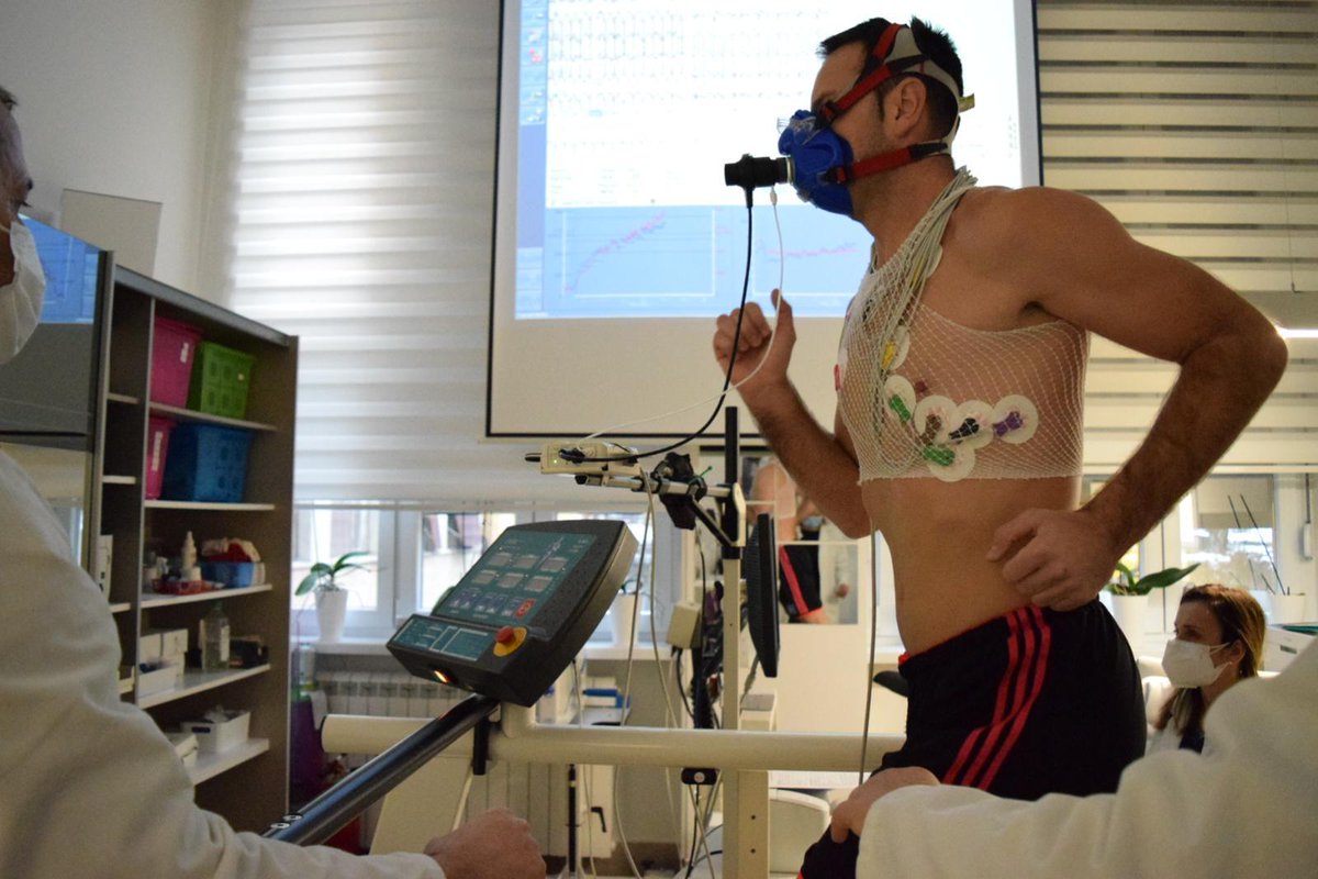 FKPartizanBG's tweet photo. Medicinski testovi, dan drugi!🏃💪
#fkpartizan #fkp #kondicija #footballplayers https://t.co/uhr8JhZ9Fm