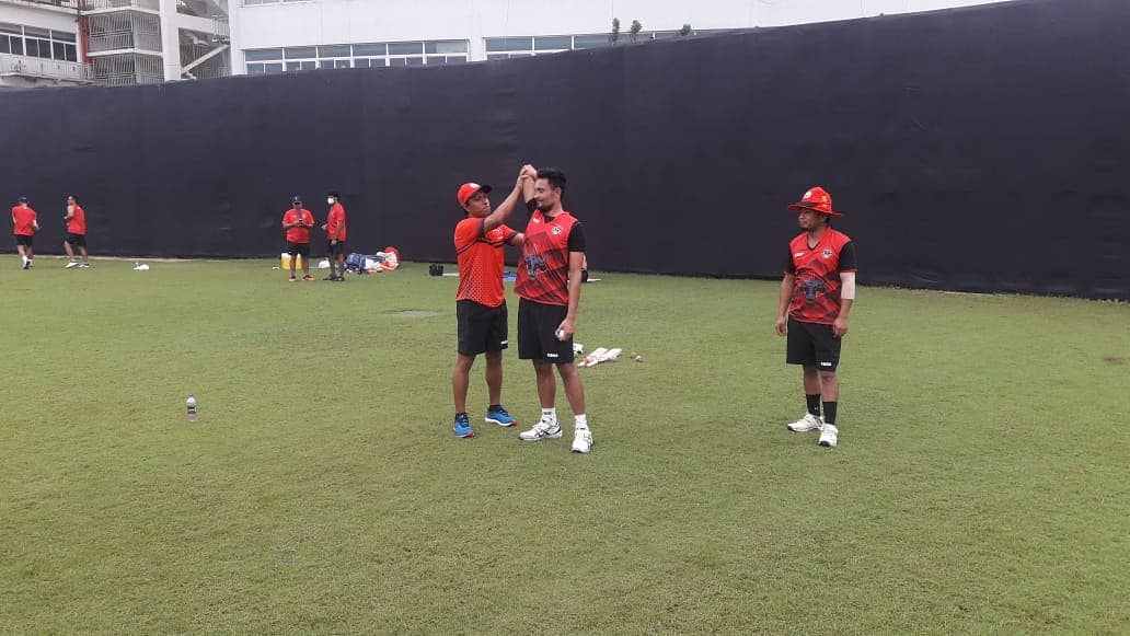 dimapurtoday's tweet photo. Nagaland Senior Men's Team after practice at Chennai on the eve of the T20 match against chandigarh.
#crickwt #sports https://t.co/k91j2prTHL