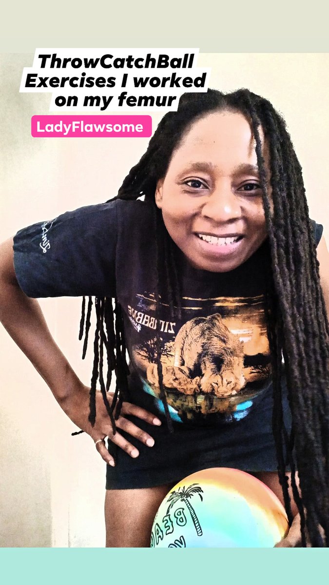 GwiziSoneni's tweet photo. #MaskUp
#SundayExercises ⛹️#ThrowCatchBallExercises in pics
I worked on my femur video will be loaded on fleet😍
#PWDs do normal things just like you
Drink water & eat well. If have a #Disability communicate with ur GP for exercise guidance
#MyBodyMyChoice
#LadyFlawsome https://t.co/UqJ4V615qh