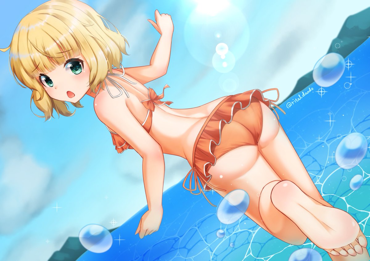 魂魄妖夢 ,半霊 「早くこの時期乗り越えたい(切実)#くそ寒いので水着絵を貼る 」|べーやん@C103二日目西う47bのイラスト