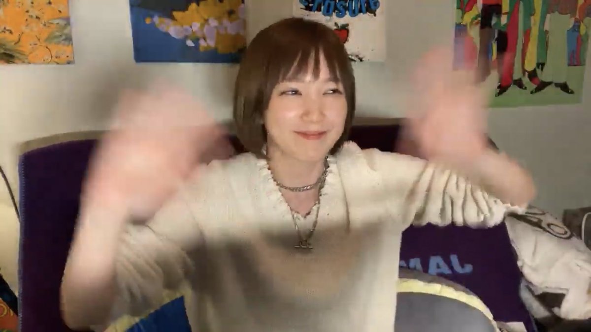 un_mt2's tweet photo. 後ろからひょっこりガブちゃんかわいすぎる

https://t.co/Finn4QGa5T
#本田翼 #ばっさー #ほんだのばいく https://t.co/nA2x0aMyqq