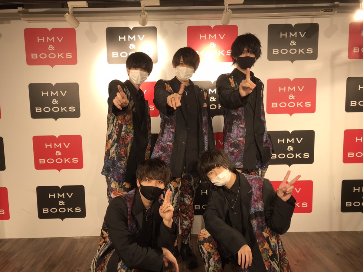 Hmv Books Shibuya N E O Micc 花と風 本日は合同インストアイベントにお越しいただきありがとうございました イベント終了後に各グループの皆様からお写真を頂きました またイベントでお待ちしております