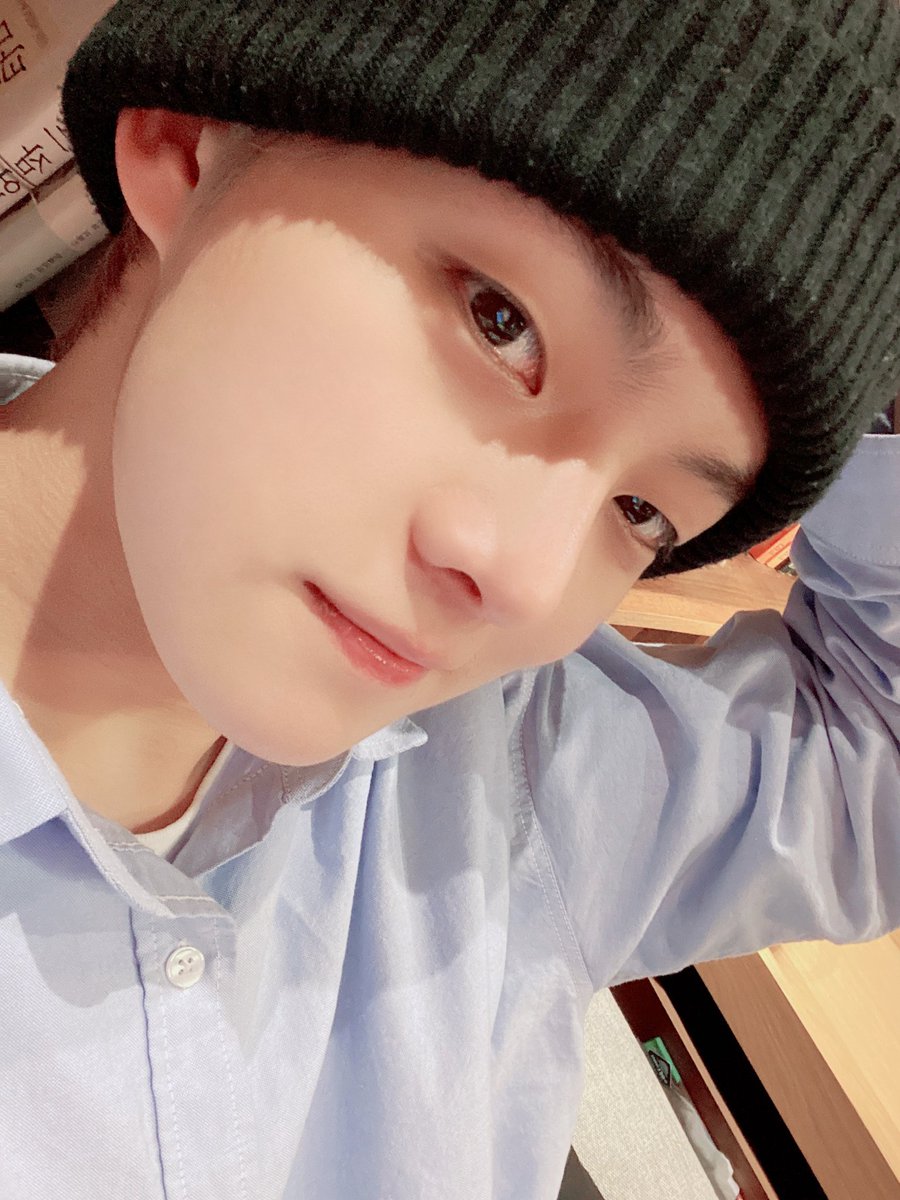 BAE173_member's tweet photo. [#제이민]
한 주 동안 수고했어요❣
#BAE173 #비에이이173 
#JMIN https://t.co/gViaQu9bIH