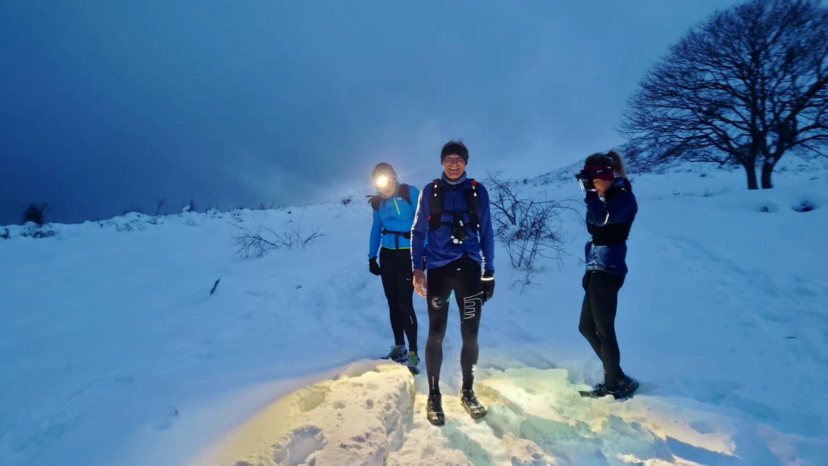 leanicoise's tweet photo. Sous la neige ⛄️ 
Quel décor incroyable à Tourrettes-sur-Loup ! Bon dimanche 😉
-
#cotedazur #alpesmaritimes #courseapied @MaRegionSud https://t.co/6r5MW1ieqQ