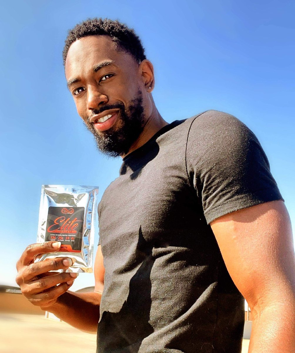 HezRebellious's tweet photo. Starting off 2021 with a fitness campaign. Tryna be in the best shape of my life this year ๐๐พ๐ฃ #Eliteisolate #Rebelseason https://t.co/bnMU212kVS