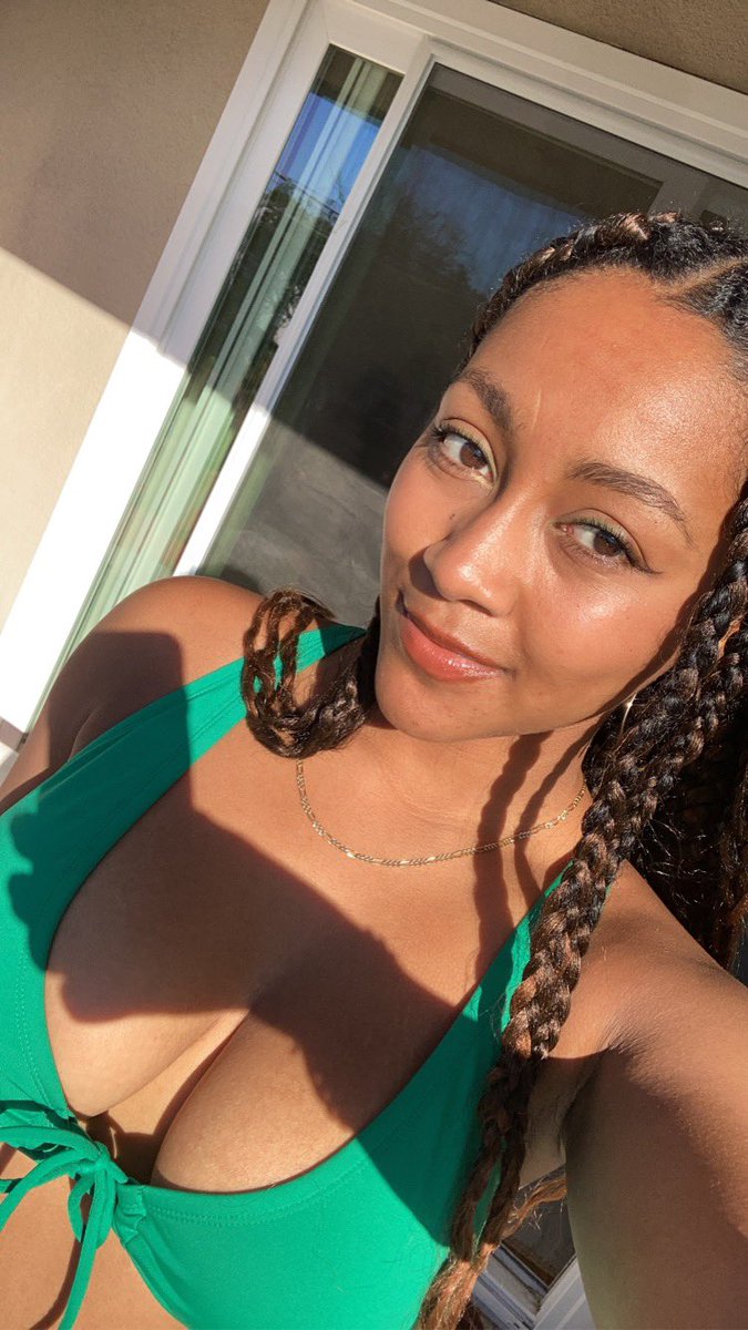 mayaapaacheco's tweet photo. 🌞🍃💛💚 https://t.co/GOksO4blBm