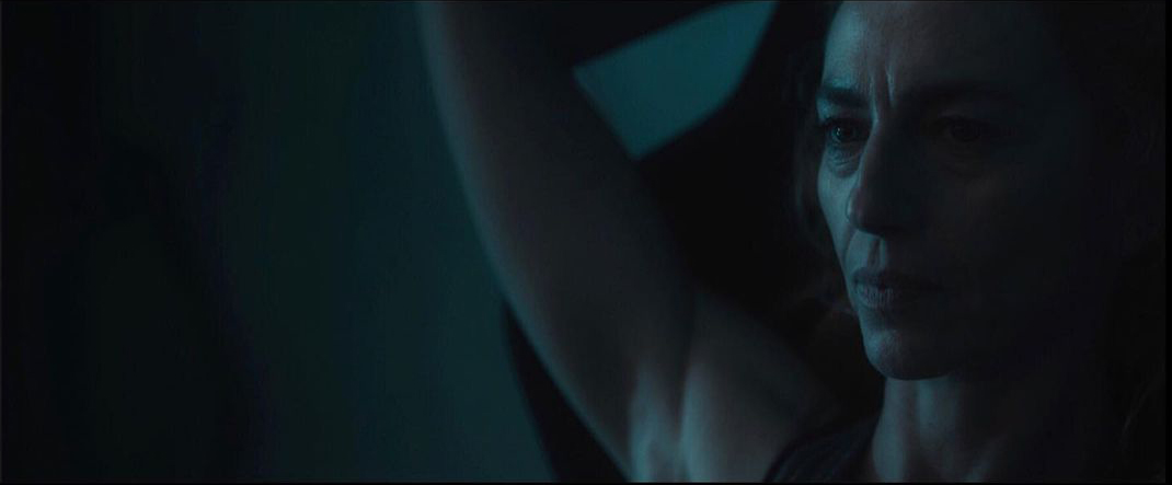 Claudia Black 2021 as 
Karla Grey. Screenshots in Deus 2021 #ClaudiaBlack 
<a href="/TheClaudiaBlack/">Claudia Black SEP</a> #Deus