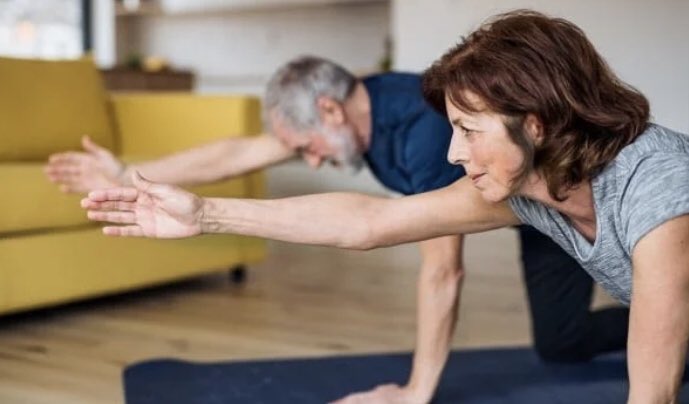 Hip_Silver's tweet photo. The importance of stretching cannot be overstated. Taking the time to stretch can help keep your muscles feeling great, de-stressed, and flexible. Be sure to stretch daily, especially after being active.  Enjoy your Sunday Silvers! #strechingtime  #hipsilverwellness https://t.co/fwgoJQ1o9Q