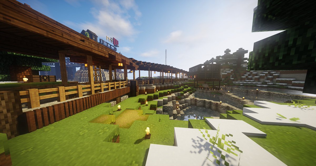 Eringi Eliv マイクラ 和風建築 銀山温泉の蕎麦屋をモデルにお土産屋を 作成しています 回廊と湯畑ができたのでそれなりに様になってきた Minecraft 和風建築 現実クラフト Modなし