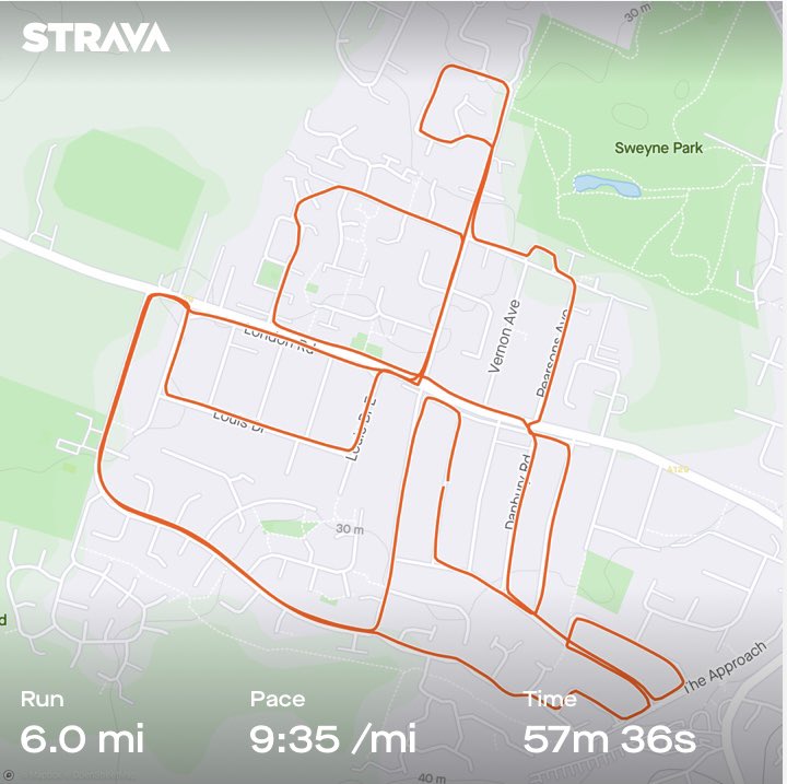 romfordrunner's tweet photo. After 3h30 of zoom lessons I needed this run! Now I need to write my first assignment by midnight today! #cima #SCS #strategiccasestudy #itwillbeworthit https://t.co/TzTe8bVEzq