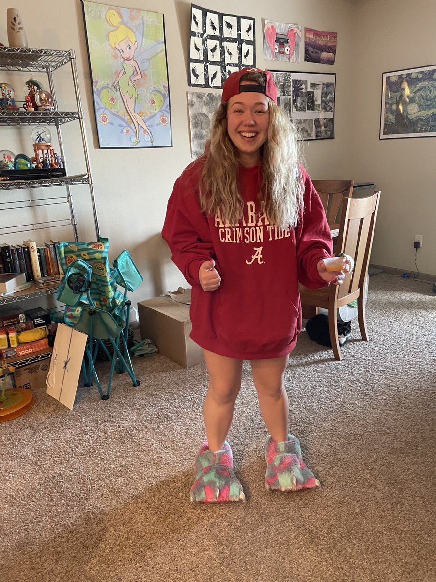 txbamagrl17's tweet photo. Leaving a piece of my heart in Tuscaloosa. Make great memories and have fun, but not to much fun😂. #bamagrl  #wherelegendsaremade https://t.co/6PPerLpO9B