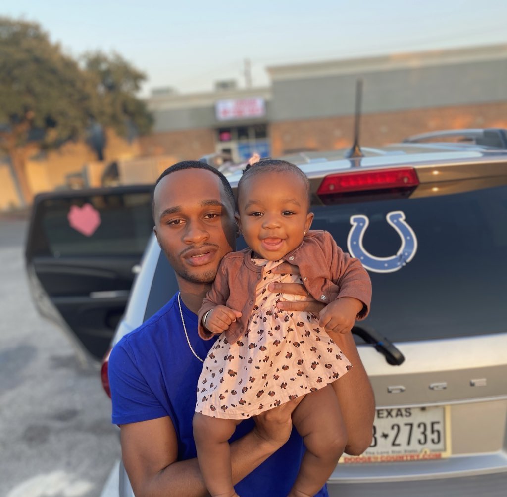 _drayvus's tweet image. Happy 1st Birthday to my princess Rai’Lynn👸🏾 daddy love you so much Twin🥺💕🥳