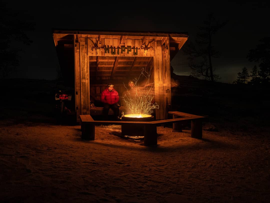 tonilund's tweet image. Pieni talvinen #yöretki Peterin kanssa la-su. Kuva @PeterNylund.