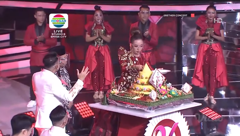 Indosiar's tweet photo. Kini Indosiar telah resmi berusia 26 tahun. Terima Kasih kepada Indosiar Mania, yang telah memilih Indosiar menjadi televisi no.1.
Indosiar Luar Biasa
#26etherConcert https://t.co/XtkdNAnfGm