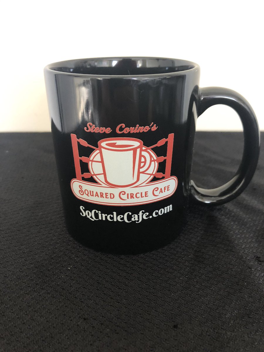 SqCircleCafe's tweet photo. #squaredcirclecafe Travel Mugs and black coffee mugs are now available on https://t.co/a5OOnjyG9P!
#coffeemania #coffeelovers #prowrestling #travelmug https://t.co/Xhcqg6sPM2