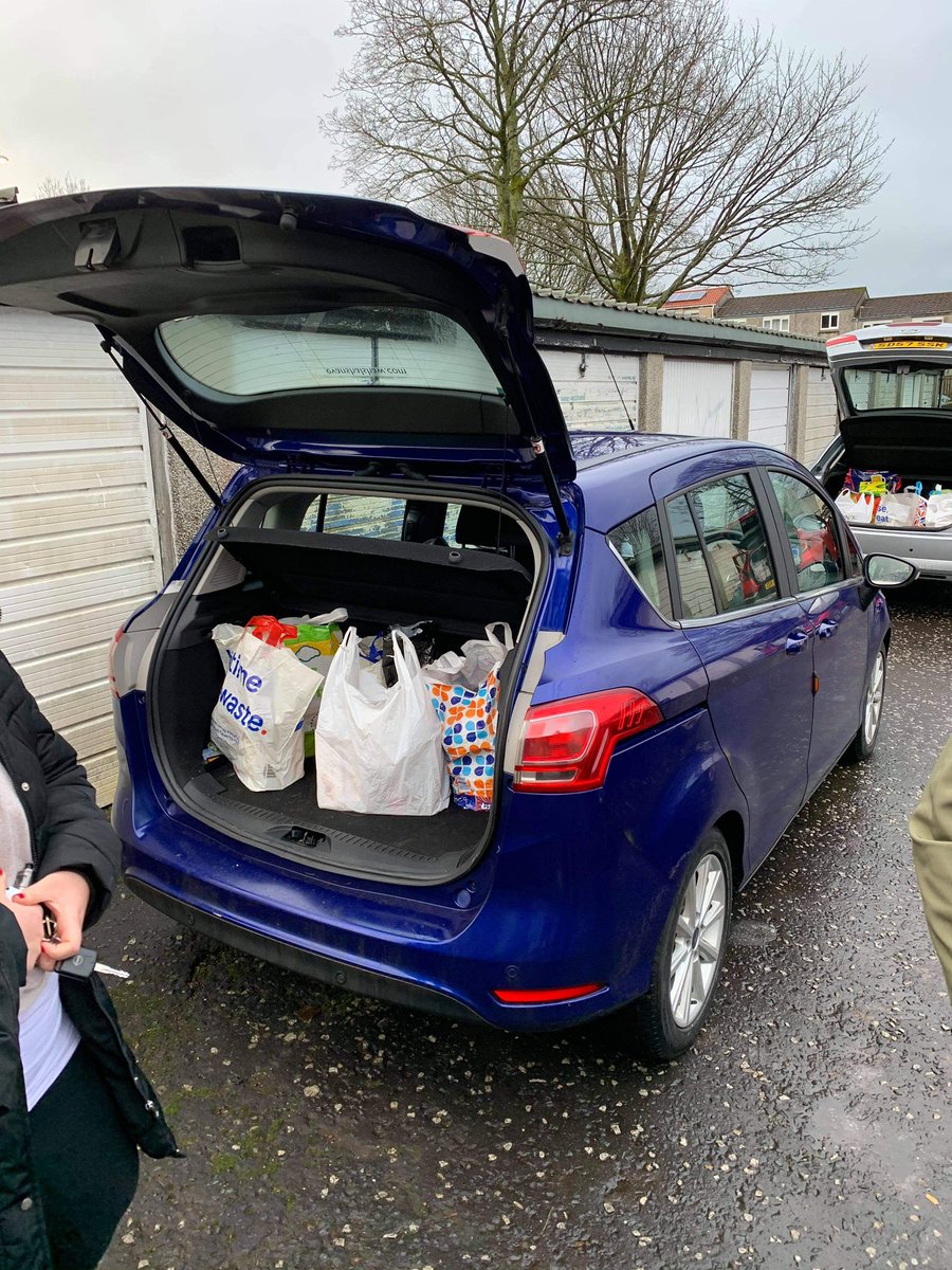 msmagsmclean's tweet photo. COVID 19, the ice or snow won’t stop BAFS from helping our communities 🤘🏼@AsBafs @georgedlyon @Gforce21772 @linkupnorthwest https://t.co/Tm6r8bYif2