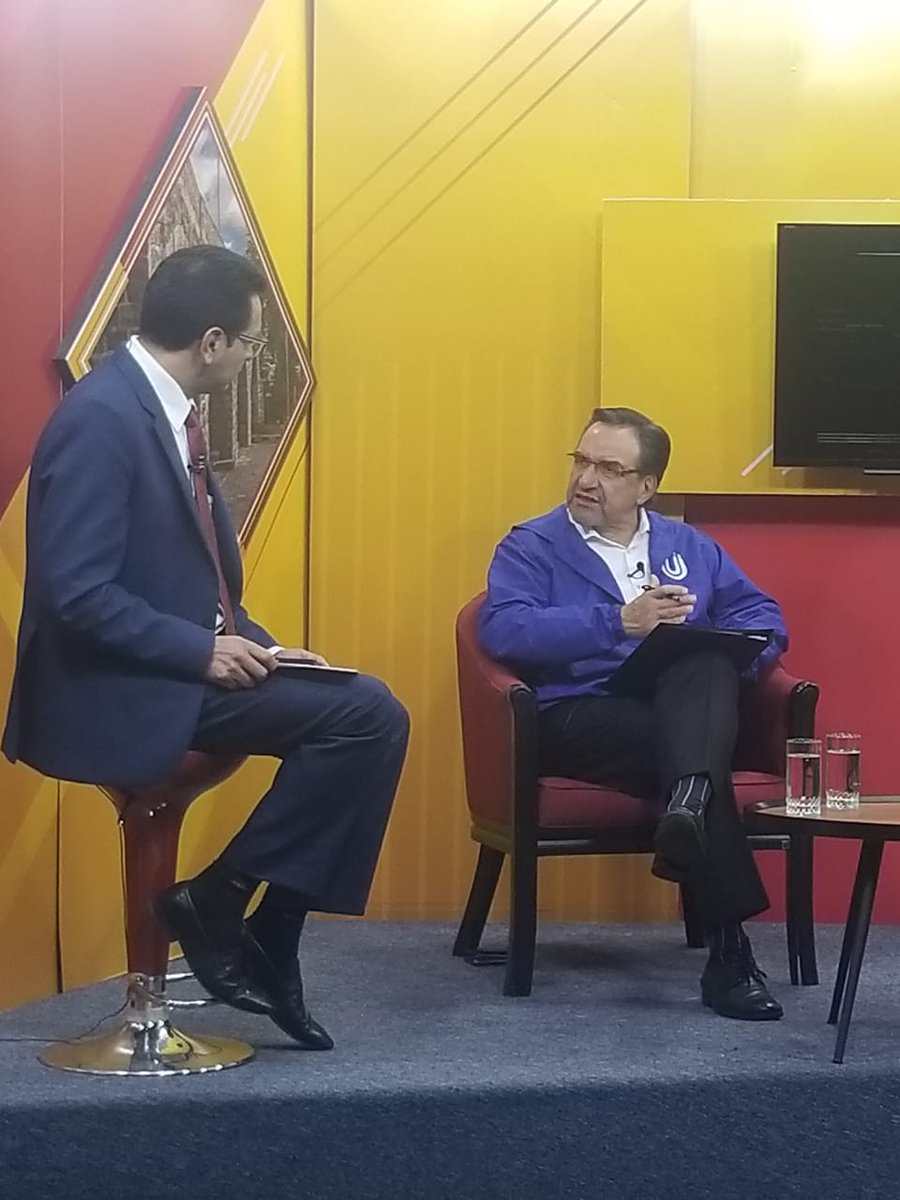UUnidos's tweet photo. .@FernandoPautaC: Tenemos que empezar por inducir cambios radicales en el Modelo de Gestión, debemos respetar las atribuciones de todos los organismos existentes en nuestra Universidad. En seis meses la @udecuenca tendrá un plan de desarrollo institucional. https://t.co/Sf5QuwPV5S