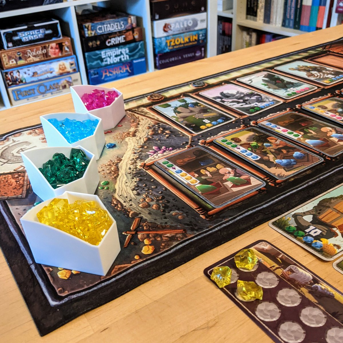 Finally got Century: Golem Edition to the table again. I really love this game and the art / components 🤩 Such joy to play!