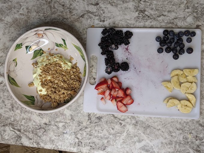 Ready for the @Ravens and @Titans https://t.co/ZhCPhgI7bD<a class="tags" target="_blank" title="On Twitter" href="/?out=eyJ0eXAiOiJKV1QiLCJhbGciOiJIUzUxMiJ9.eyJpYXQiOjE3MjYzMjU3NjMsImlzcyI6InR3cG9ybnN0YXJzLmNvbSIsIm5iZiI6MTcyNjMyNTc2MywiZXhwIjoxNzU3ODYxNzYzLCJyZWRpcmVjdF91cmwiOiJodHRwczovL3R3aXR0ZXIuY29tL1JhdmVucyJ9.FKiji1r28NRbWUJsTy4nSbHiKyxSp0lirE4aIHPTJfqkhdm3IdXRA4x1t9Qh55CHkfft37FRB3VA9UdgEx0qsg">@Ravens</a><a class="tags" target="_blank" title="On Twitter" href="/?out=eyJ0eXAiOiJKV1QiLCJhbGciOiJIUzUxMiJ9.eyJpYXQiOjE3MjYzMjU3NjMsImlzcyI6InR3cG9ybnN0YXJzLmNvbSIsIm5iZiI6MTcyNjMyNTc2MywiZXhwIjoxNzU3ODYxNzYzLCJyZWRpcmVjdF91cmwiOiJodHRwczovL3R3aXR0ZXIuY29tL1RpdGFucyJ9.Z4JCuLFSoCB0EruUv2u_ykwEcu7wNQkC37m6rHcHOvcWQDEC6w3YAYgEfMY52nA2oBN7nxYrW_zTheXCa693rg">@Titans</a><a href="/tag/healthyeating"class="tags"><span>#healthyeating</span></a><a href="/tag/eatrightfeelright"class="tags"><span>#eatrightfeelright</span></a>