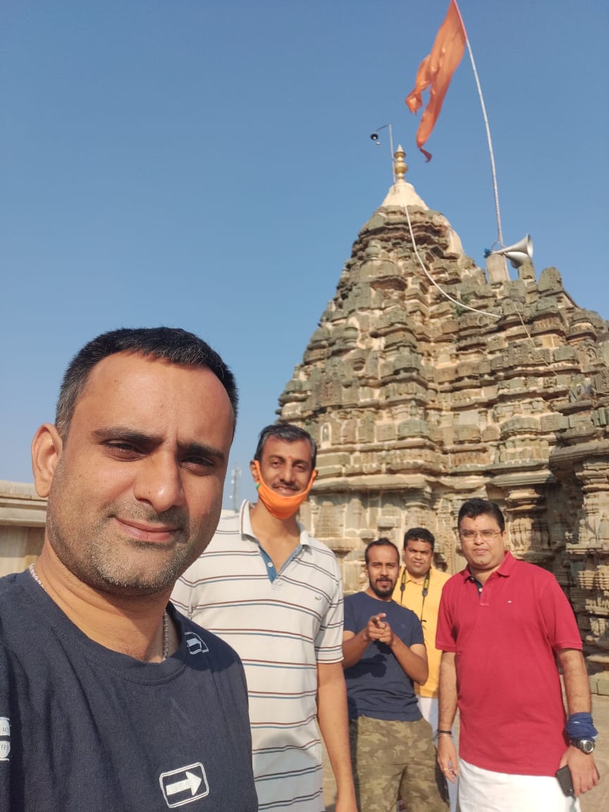 2) This Someshwara temple is over 15 centuries old. There is no Linga here. It is having a Shiva riding Nandi murti, which was brought in from Saurashtra, Gujarat about 900 years ago.