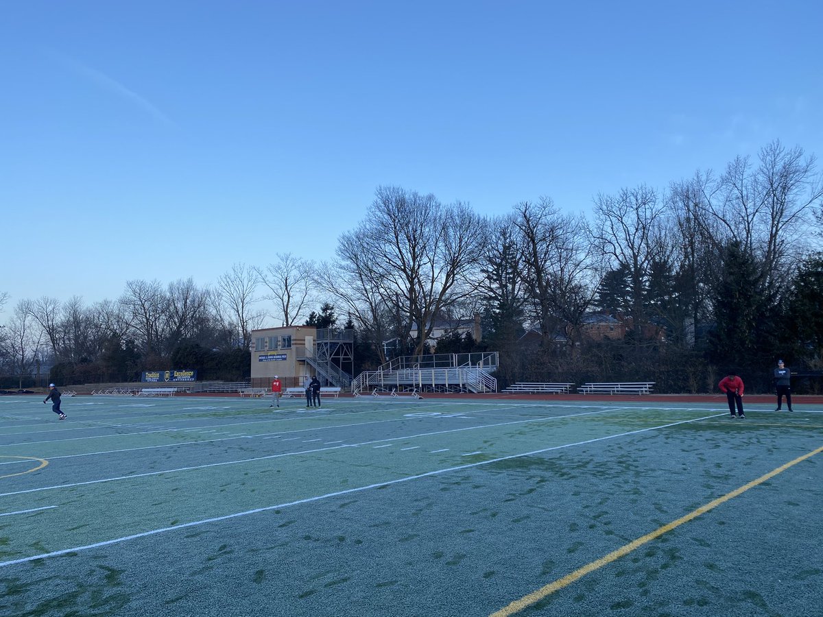 CoachBullJr's tweet photo. This work isn’t for everybody!!! #Bulls2k21 https://t.co/qM1zzVRmRq