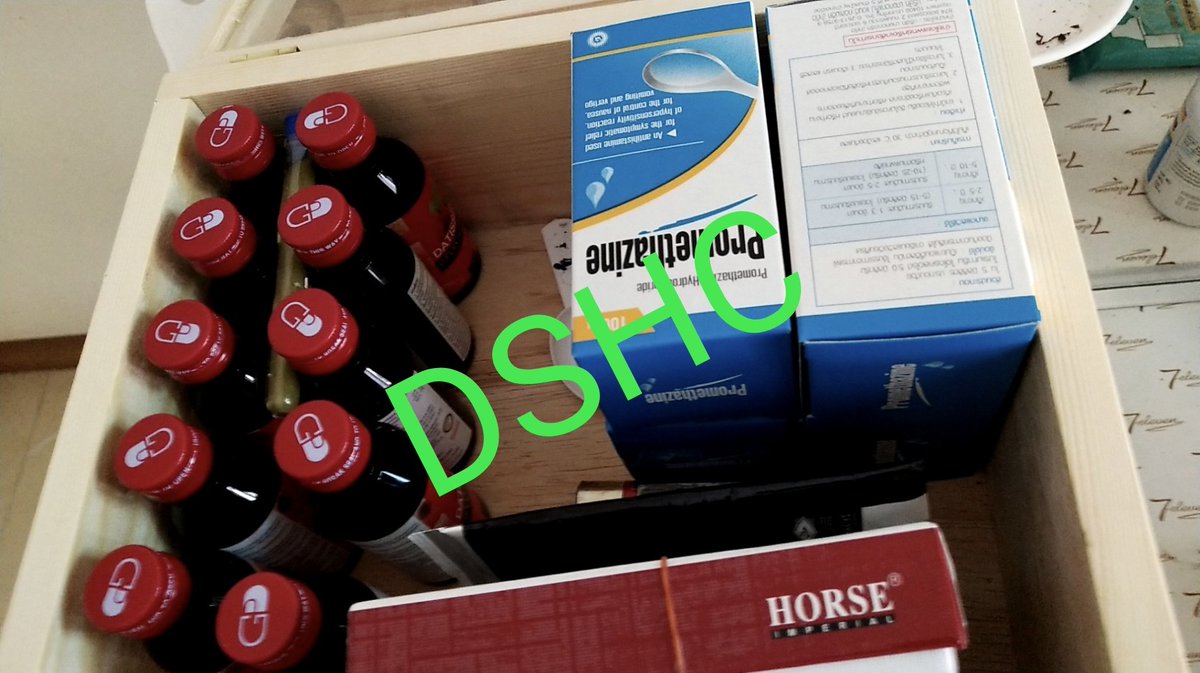ArMaDo_88's tweet photo. ยาน้ำเราก็มีนะจร๊ะ
สินค้ายาน้ำ พร้อมส่ง
 📌#Promethazine 1ขวด 170  
ค่าส่ง50บาท 
 ลังละ7500บาท ( เพิ่มค่าส่ง +100บาท. 
#Metasyrup 1ขวด 160บาท 
ค่าส่ง50บาท  
ลังละ 7000บาท)เพิ่มค่าส่ง +100บาท
#DATISSIN SYRUP 1ขวด95บาท
ค่าส่ง50บาท
ลังละ 4550บาท. (เพิ่มค่าส่ง +100บาท

สนใจDMมาครับ https://t.co/1nYiL8Bg6J
