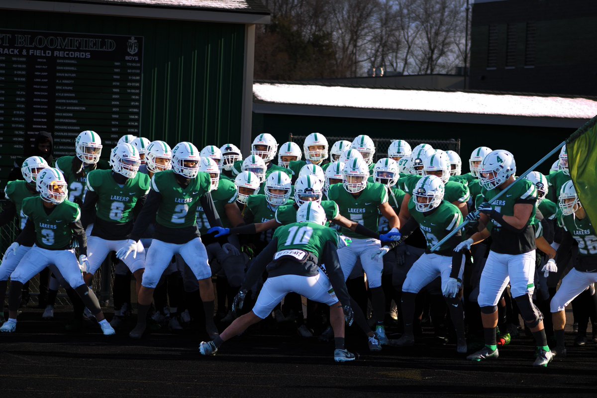 👀👀 <a href="/WBLakerFootball/">West Bloomfield HS Football</a> <a href="/19Bellamy/">Ron Bellamy</a>