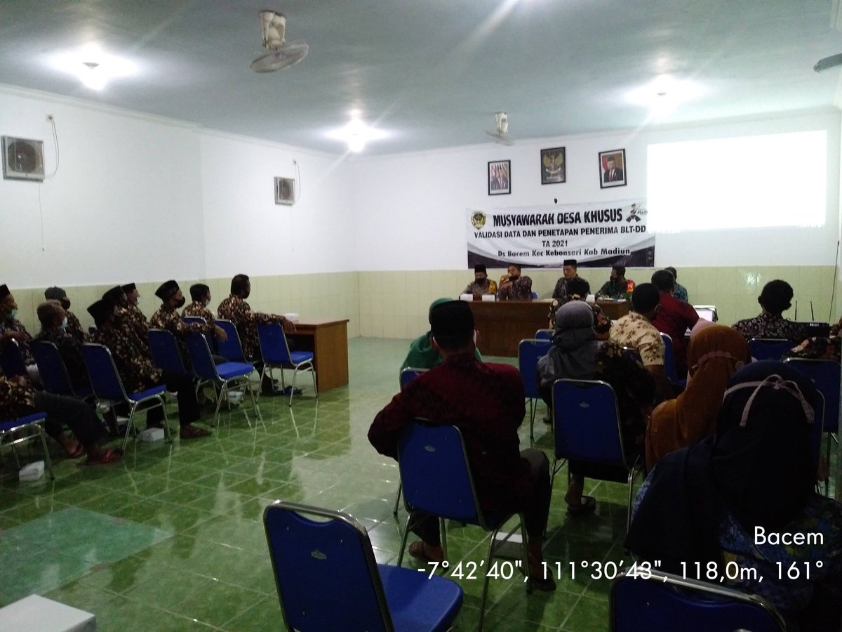 afif_nafiza's tweet photo. Musyawarah Desa Khusus Verifikasi Validasi & Penetapan KPM BLT Dana Desa Tahun 2021 Ds #bacem kec #kebonsari kab #madiun
#danadesa #bltdanadesa #pld #pldkebonsari #tppimadiun #tppijawatimur
@jokowi
@halimiskandarnu
@aguss4494
@Pujiastuti_iput https://t.co/TXoSnIeSJE