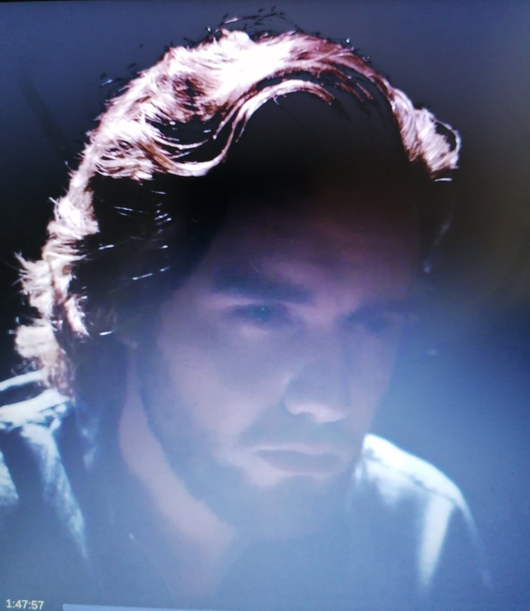 giube_tv's tweet image. qui quando i             qui invece
ragazzi hanno          Liam che si               
cantato you and i    commuove
senza Zayn dove     cantando you 
Liam ha pianto         and I con
nella parte in cui      nessuno dei 
doveva cantare        ragazzi
#LPFinalAct
#LiamPayne