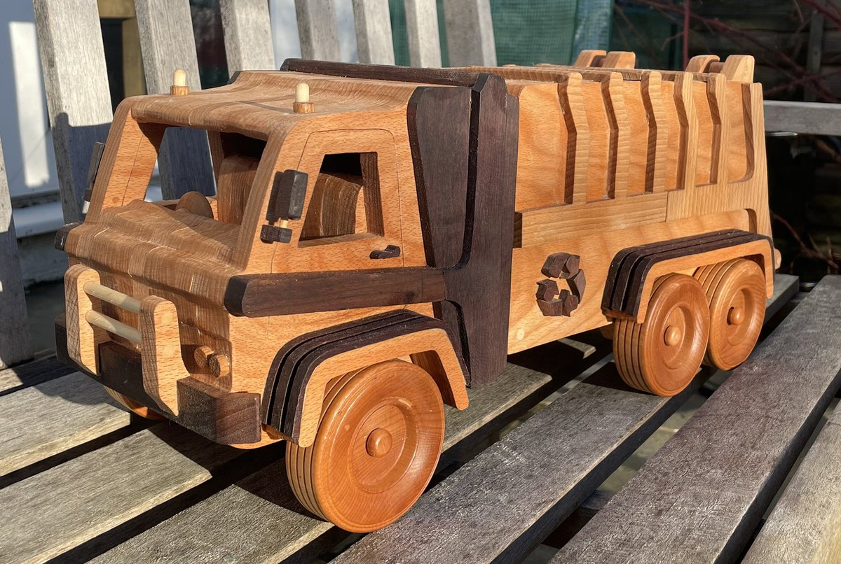 Chris White tweet media