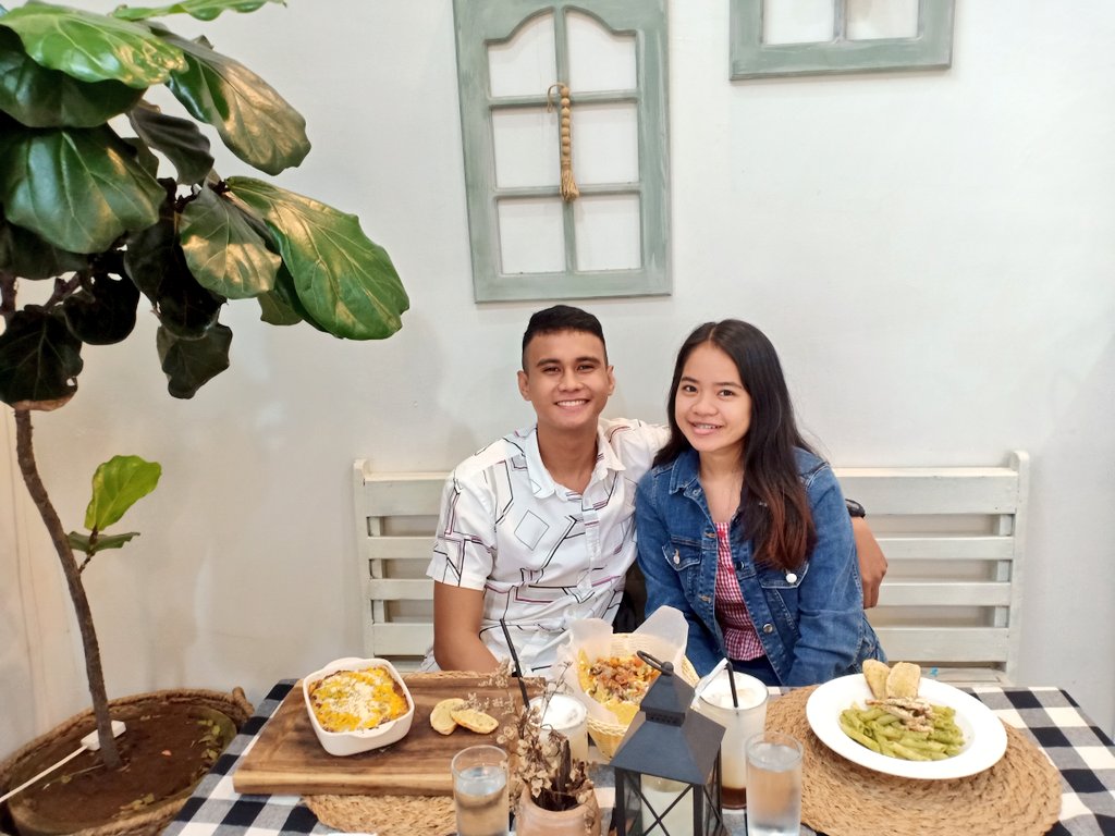 likenrol's tweet photo. LyChee day 💜💜💜 @cheinsaw https://t.co/ctqa0hcxIO