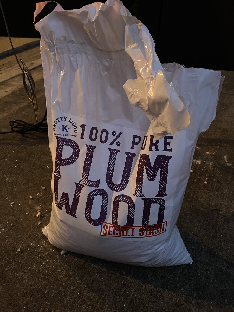 eleventhreeKC's tweet photo. First bone-in pork butt on the smoker! Been on for about an hour. Used @knottywoodbbq pure plum pellets & #SlapsBBQ rub. Low & slow, this baby is gonna be good!
(I’ll also wrap it later on) https://t.co/jvFp4rSF2k