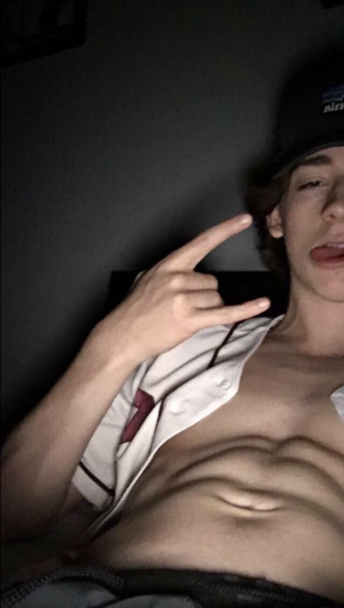 HotStr8Guy's tweet photo. Here’s Calo. Get me to 15 followers for his file https://t.co/8FNvIaZlaG
