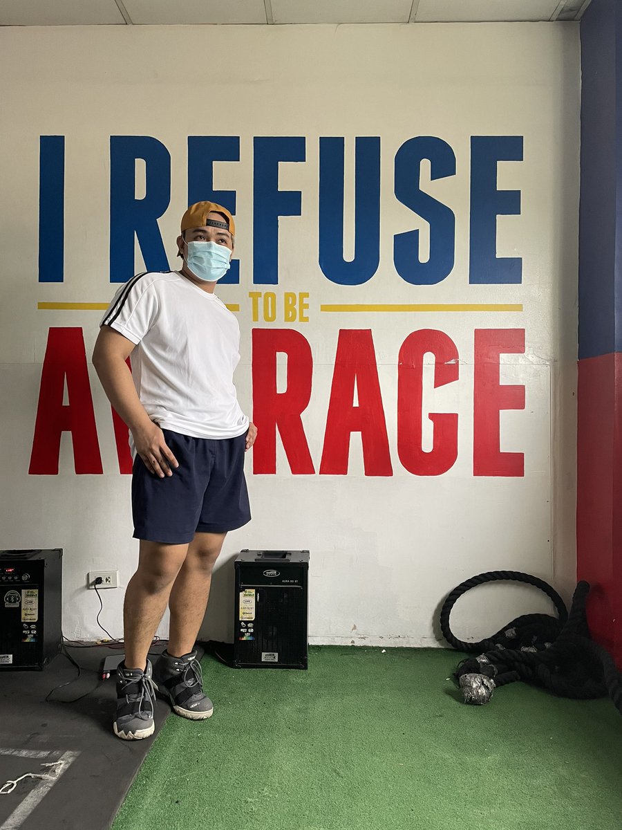 far_denz's tweet photo. I refuse to be average. #BatangPound https://t.co/2naNL4hecd