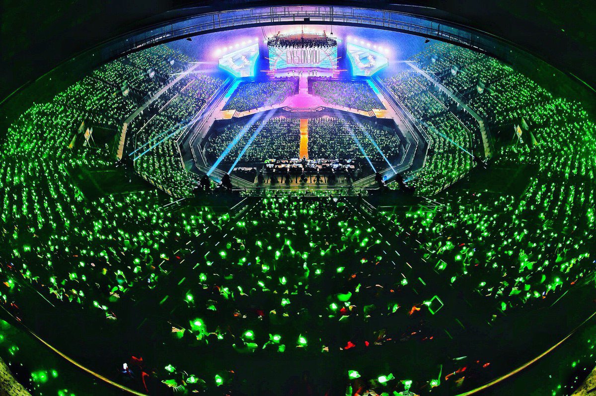 ahsssWANG's tweet photo. The saddest part is that I've never been part of this beautiful ocean huhu...😭💚

#GOT7FOREVER #GOT7 https://t.co/xirnNTJFMR