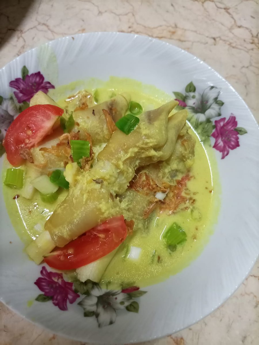 mr_bii's tweet photo. Nyoba masak sop kaki kambing Alhamdulillah sukses :)) https://t.co/OBKs9dx1ch