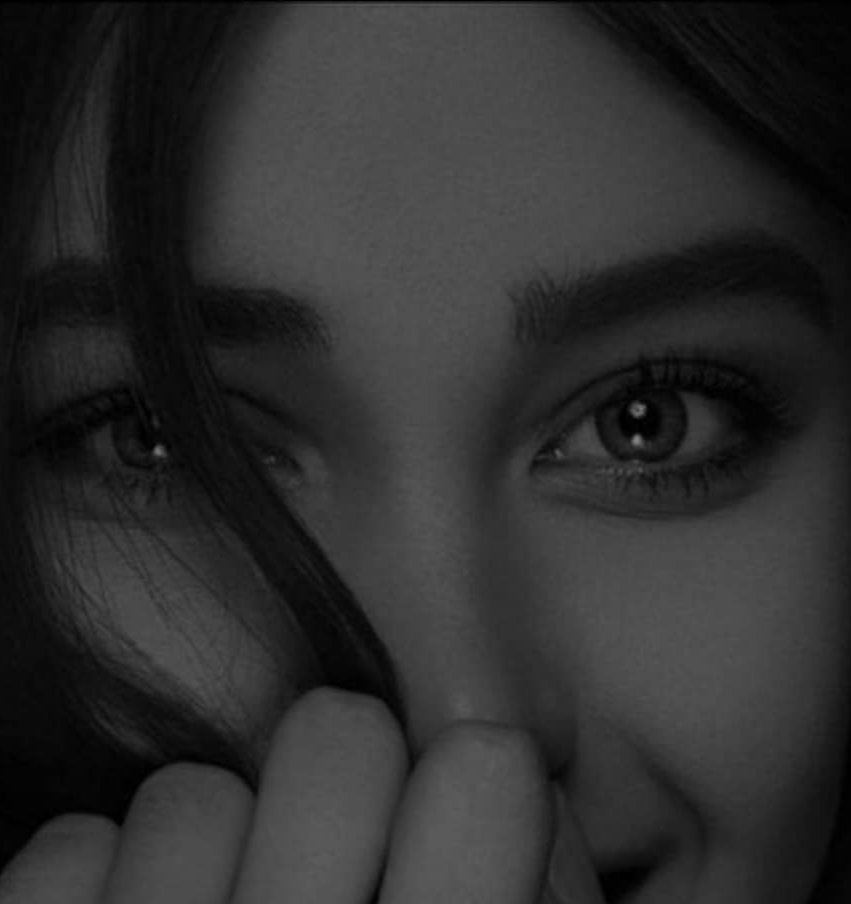 As mais lindas palavras de amor são ditas no silêncio de um olhar