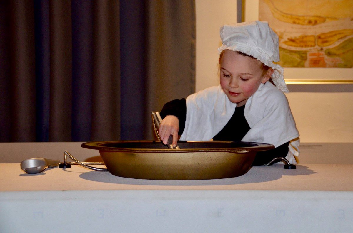 GEZOCHT: Het Elisabeth Weeshuis Museum in #Culemborg zoekt vrijwilligers voor de rol van Kaat de keukenmeid! Bekijk de volledige vacature hier en reageer voor 10 februari: linktr.ee/weeshuismuseum
#erfgoedvrijwilliger #vrijwilligersvacature #vrijwilligerswerk #museumvrijwilliger