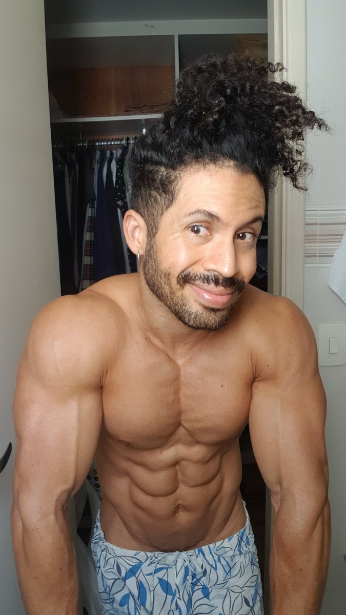 ChicoVava's tweet photo. Bom domingo 🍪🔥👍🏾❤💪🏾♈✊🏿✊🏼🦄🇧🇷🏳️‍🌈🥰 https://t.co/65oVyPcAIn