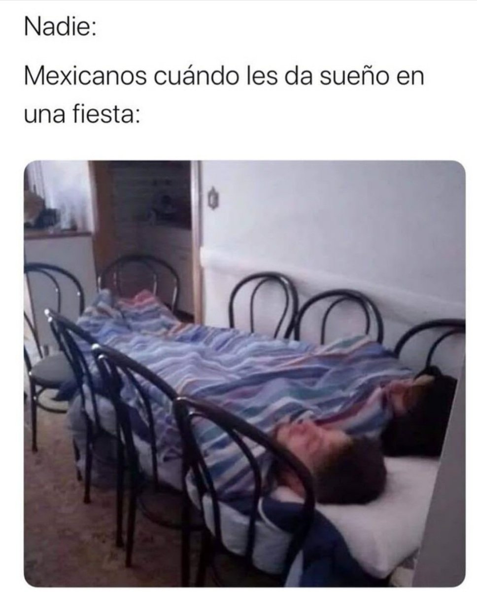 EduardoFloMa1's tweet photo. Buenos días, y porque l@s mexican@s somos unos genios llega el #SuelePasar 😉🛏️🪑que tengas un estupendo y reconfortante domingo!! https://t.co/0OBv4DFzuz