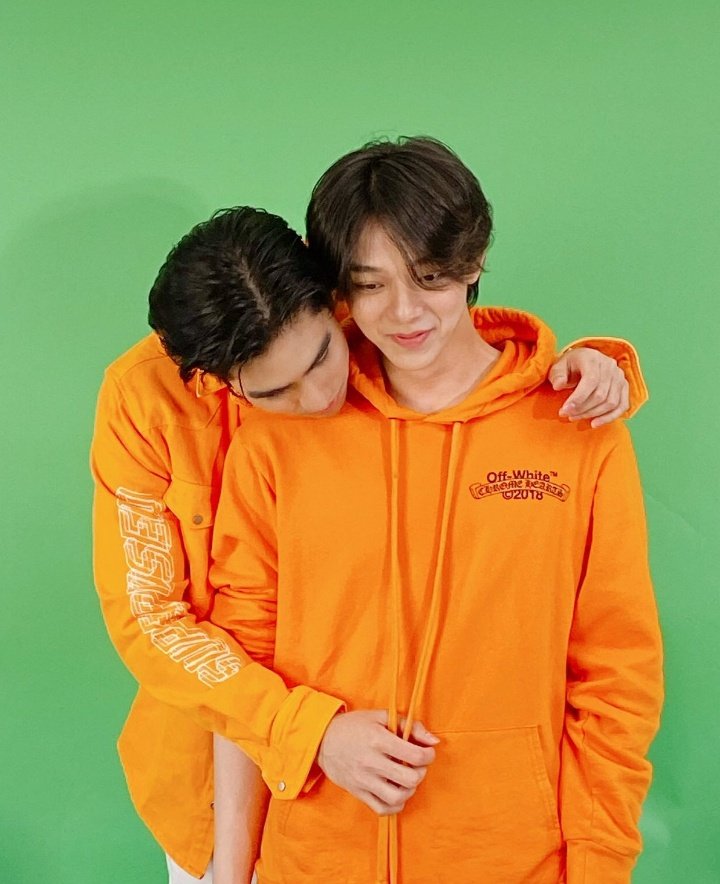 Killerrus3's tweet photo. @Ssongg2_ #ดุลบาส #MercixDunBasLive https://t.co/gL8wL9Lfjk