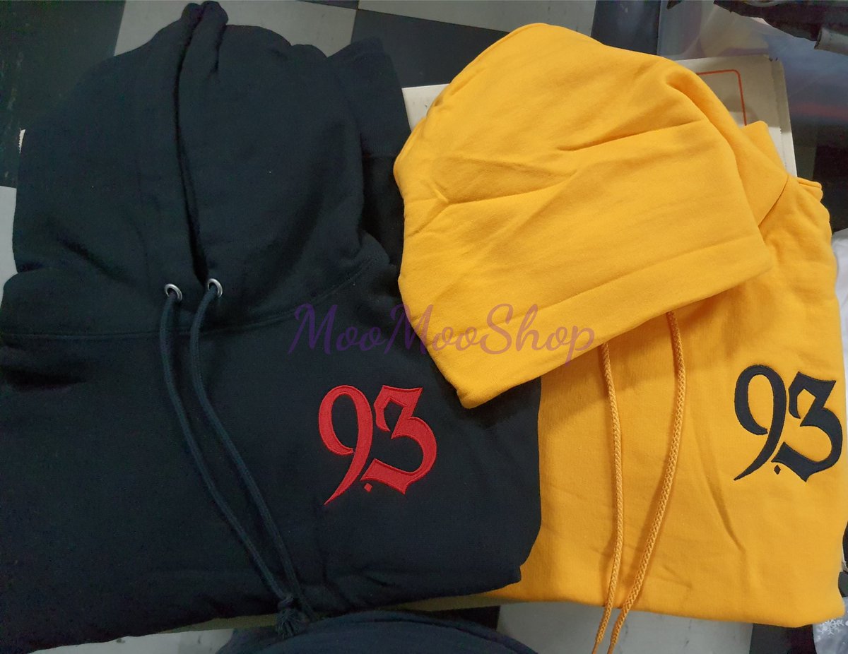 moomooshop168's tweet photo. Mark X Represent คอลสอง XCIII
🧢 บีนนี่ ดำ(2) เหลือง(1) 1900
👕 เสื้อยืดสีดำ Size M(1) L(1) 1900
👕เสื้อยืดสีขาว SizeL (1) 1900
🧥 ฮู๊ด เหลืองM(1) ดำL(1) 3900
📦รวมส่ง
#MarkxRepresent
#ตลาดนัดอากาเซ่
#ตลาดนัดอากาเซ
#ขายของสะสมgot7
#GOT7
#갓세븐 https://t.co/yvnsDKyqji