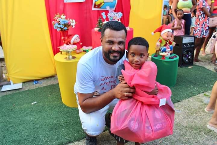 Dg_polemico's tweet photo. Obrigado, Senhor por ter nos capacitado para presenciar esses sorrisos!!
Mais um ano de gratidão!!!
Vamos fazer o bem, sem olhar a quem 💙💗❤❤❤! #Projetodobem https://t.co/01aekRAXi9