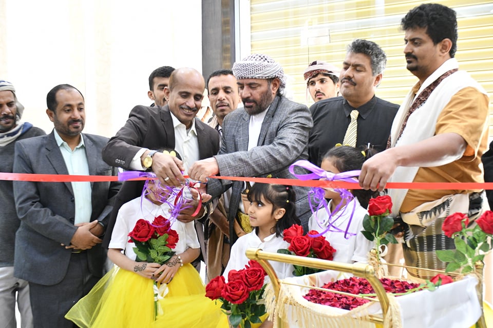 Marib_gov's tweet photo. افتتح وكيل محافظة #مأرب للشؤون الإدارية عبدالله أحمد الباكري في عاصمة المحافظة اليوم، فندق المارينا السياحي ذو أربعة نجوم، ضمن استثمارات شركة المارينا ومقرها الرئيس في اندونيسيا.
#Marib
#Yemeb https://t.co/BzeQPnR2M8