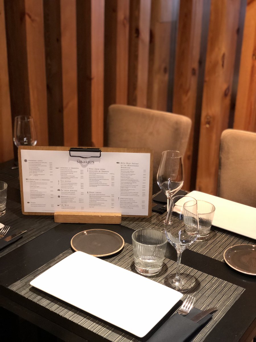 Os informamos que, debido a las nuevas restricciones, desde el lunes día 11 de enero abriremos TODOS LOS DÍAS en horario de 12:00 a 18:00. Podéis hacer vuestra reserva en nuestra web restaurantessibarius.es o en el teléfono 958222796. Os esperamos.
#granada #granada2021 #sibarius