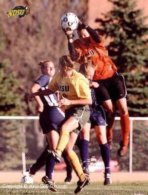 karlikopz's tweet photo. @themoderndaygk Oldie, but a goodie #CatchingPractice ⚽️ https://t.co/HZTLbaQo4Y