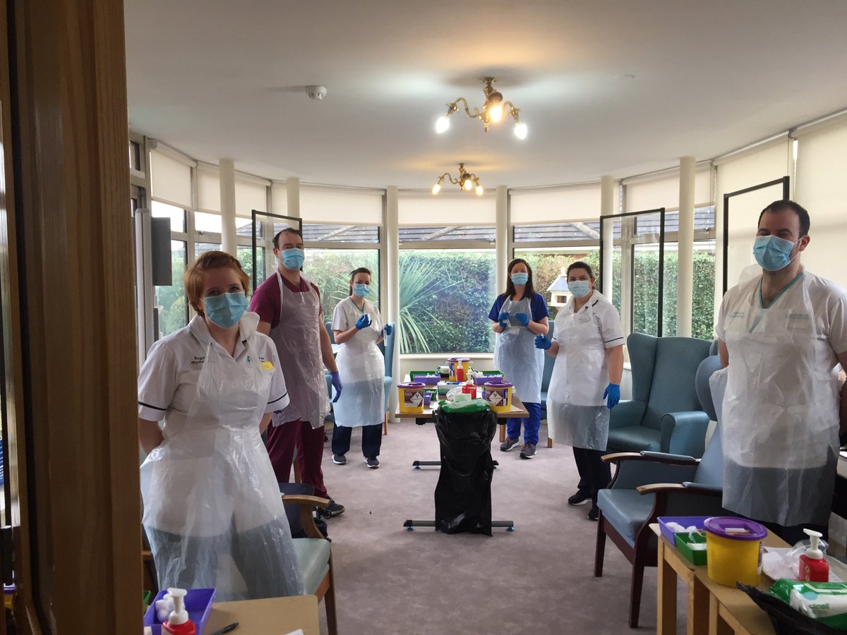 Physiotherapists leading frontline vaccination program delivering vaccines to care home residents and staff 7 days a week in challenging times ... excellent work ⁦⁦<a href="/teresaross56/">Teresa</a>⁩ ⁦<a href="/DeniseHall2017/">Denise Hall</a>⁩ ⁦<a href="/martinohanlon13/">Martin</a>⁩ ⁦⁦<a href="/LauraOH123/">Laura O’Hanlon</a>⁩ ⁦⁦⁦