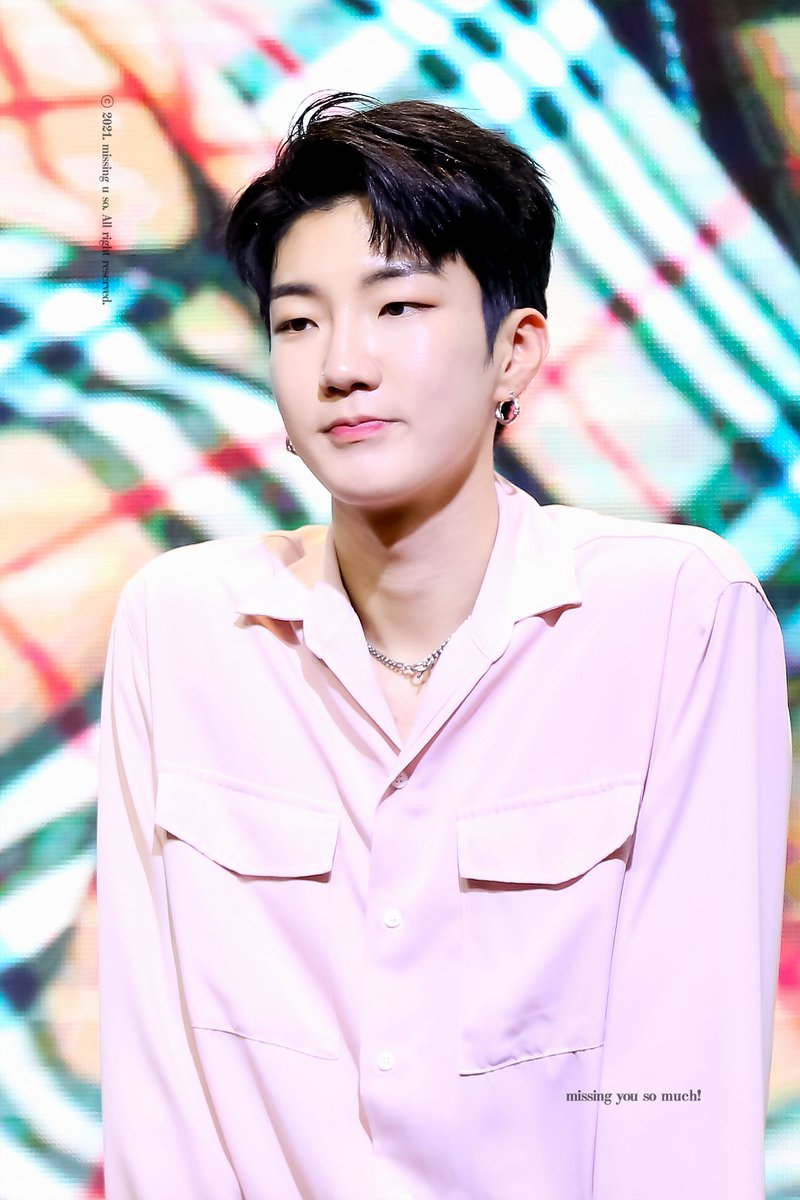 missing_u_so's tweet photo. 💙💙💙💙이승훈 생일축하해💙💙💙💙
#우리의보물_승훈아_생일축하해 
#HOONBERRYDAY

@official_hoony_ https://t.co/Menew4wBeg